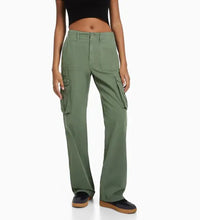 Load image into Gallery viewer, Green Cargo Pants Women
