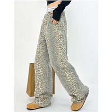 Load image into Gallery viewer, Leopard Cargo Pants
