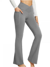 Load image into Gallery viewer, Capri Leggings With Pockets
