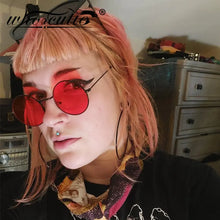 Load image into Gallery viewer, Retro Round Sunglasses
