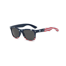 Load image into Gallery viewer, USA Flag Sunglasses
