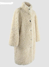 Load image into Gallery viewer, Long Fur Coat
