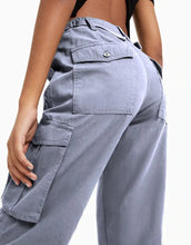 Load image into Gallery viewer, Green Cargo Pants Women

